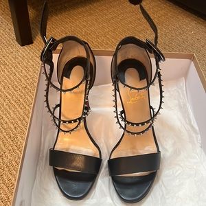 Louboutin Choca Lux 120 in black ! Comes with dust bag and box